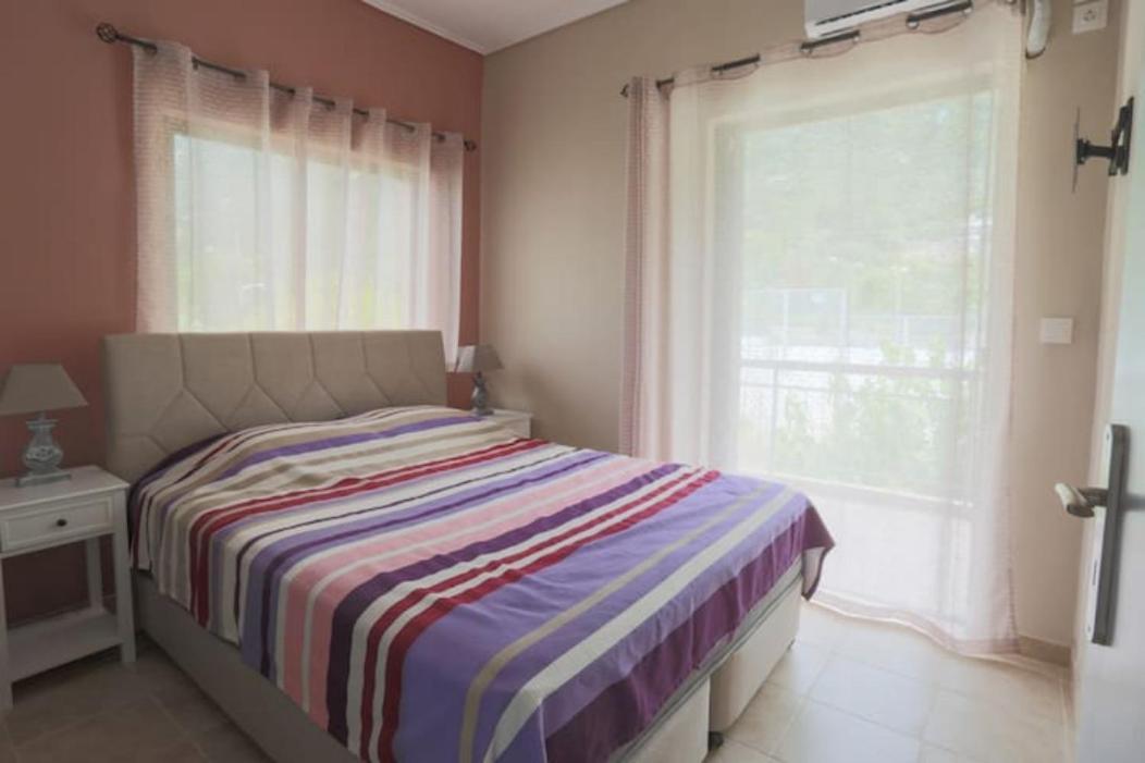 Vasileiou Apartments كامينا فورلا المظهر الخارجي الصورة